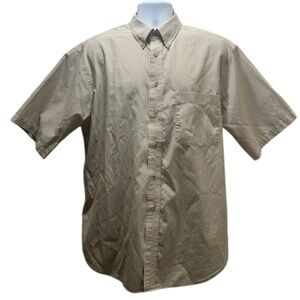 Roundtree & Yorke Men's 50's Poplin Casual Button Down Shirt Short Sleeves